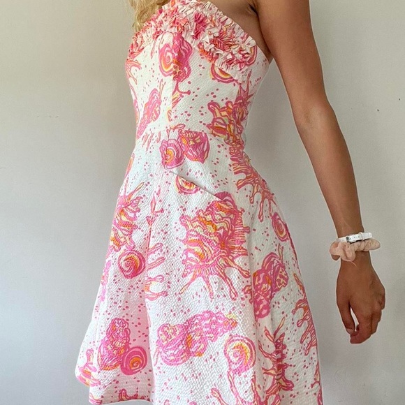 Lilly Pulitzer | “Conched Out” Seersucker Sundress (00) 🐚 - Picture 2 of 10